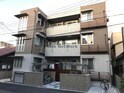 アドラ