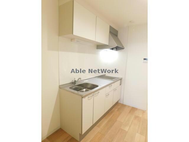 物件内観写真12　(IHクッキングヒーター システムキッチン)