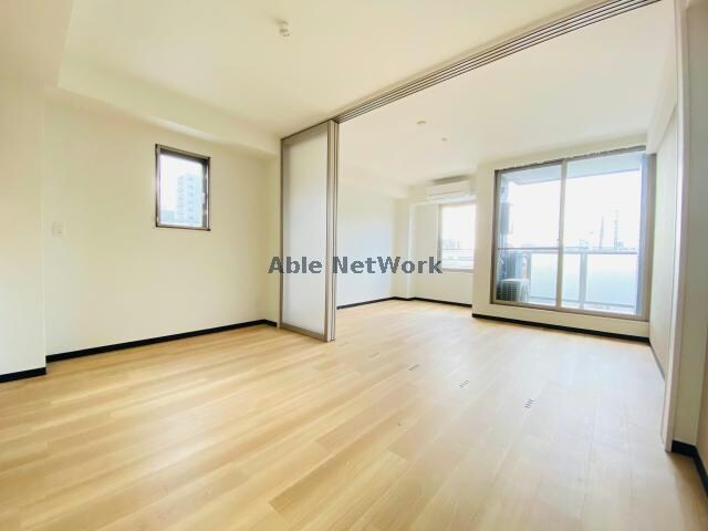 物件内観写真13　(反転タイプ部屋写真)