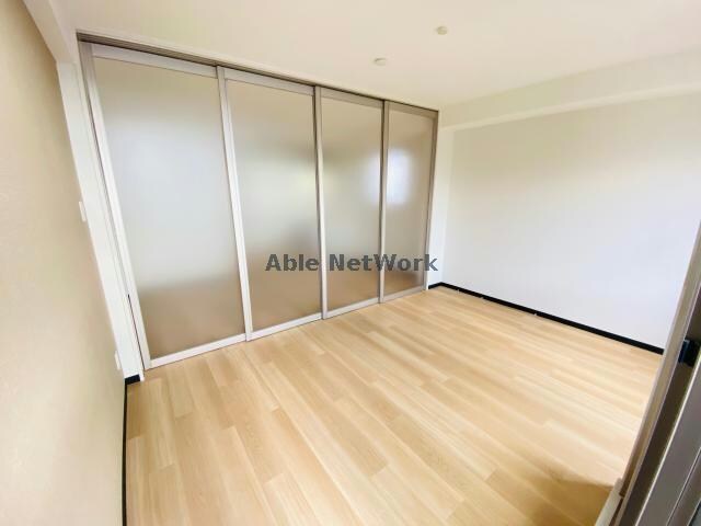 物件内観写真17　(反転タイプ部屋写真)