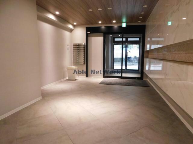 物件外観写真4　(エントランス)