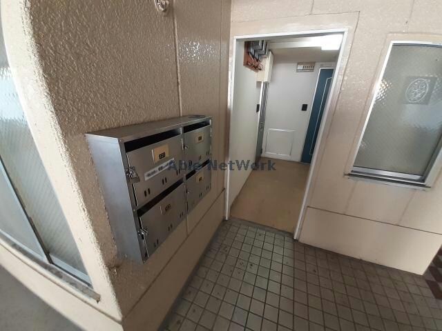 物件外観写真6　(集合ポスト)