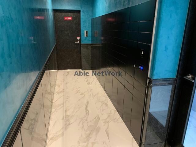 物件外観写真8　(集合ポスト)