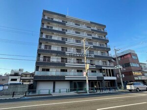 ヴィラナリー太子橋今市外観写真