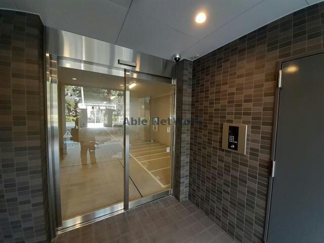 物件外観写真3　(オートロック)