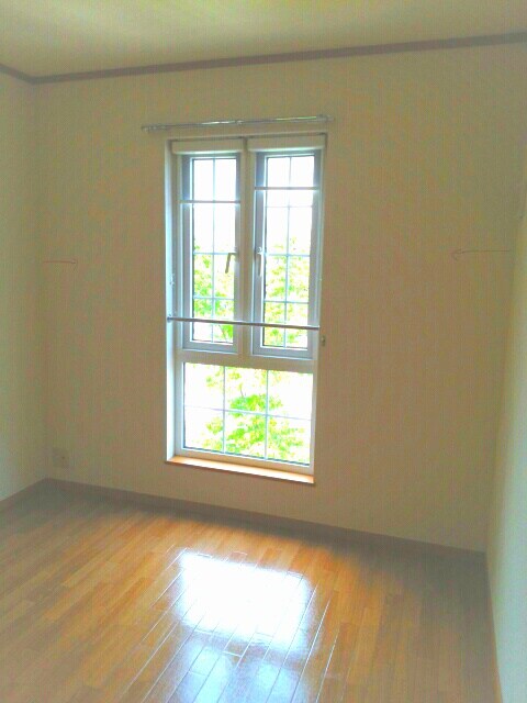 物件内観写真7　(居室・リビング)