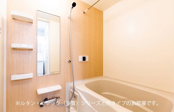 浴室(バス／シャワールーム等)