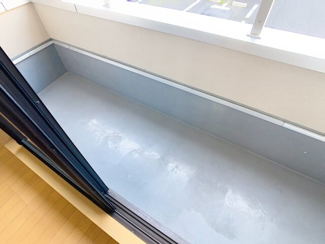 物件内観写真17　(バルコニーがあります)