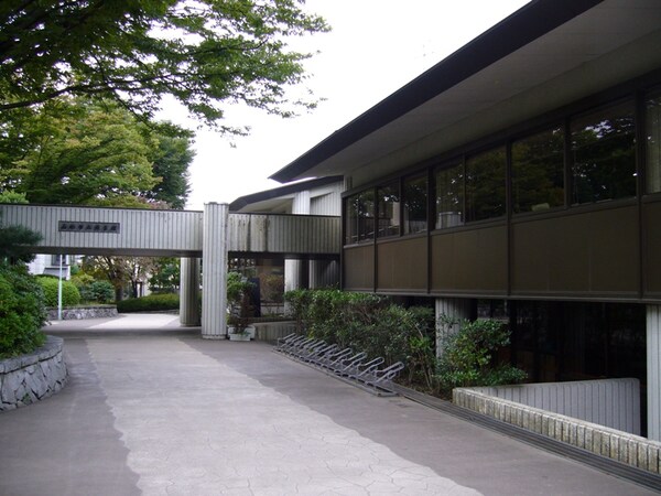周辺環境(山形市立図書館中央分館 1697m)