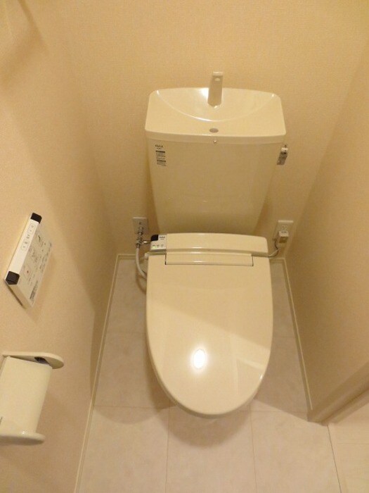 物件内観写真7　(トイレ)