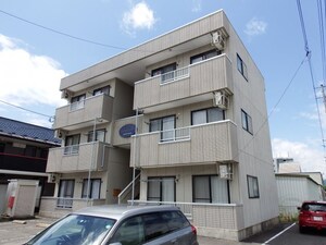 ロイヤルリーフ外観写真