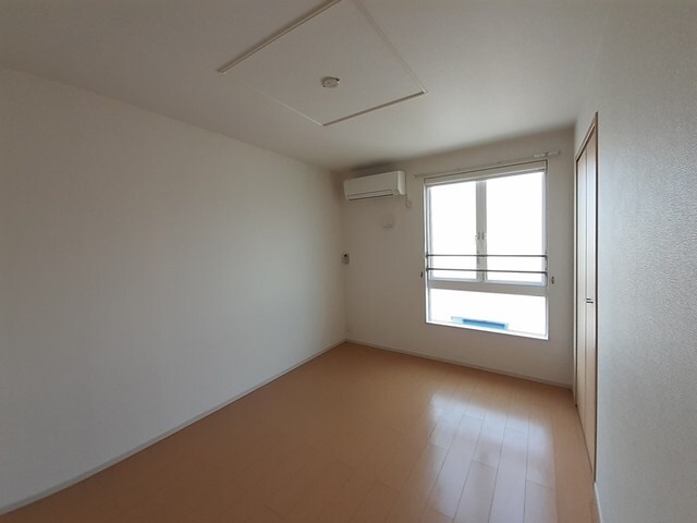 物件内観写真10　(その他部屋・スペース)