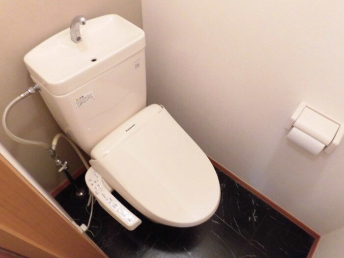 物件内観写真6　(トイレ)