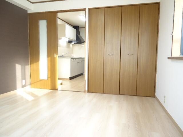 物件内観写真5　(洋室(イメージ))