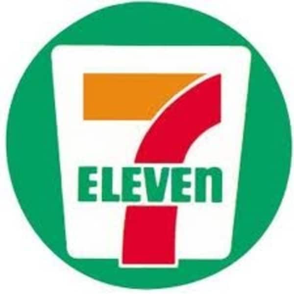 周辺環境(セブン−イレブン山形香澄町２丁目店 714m)