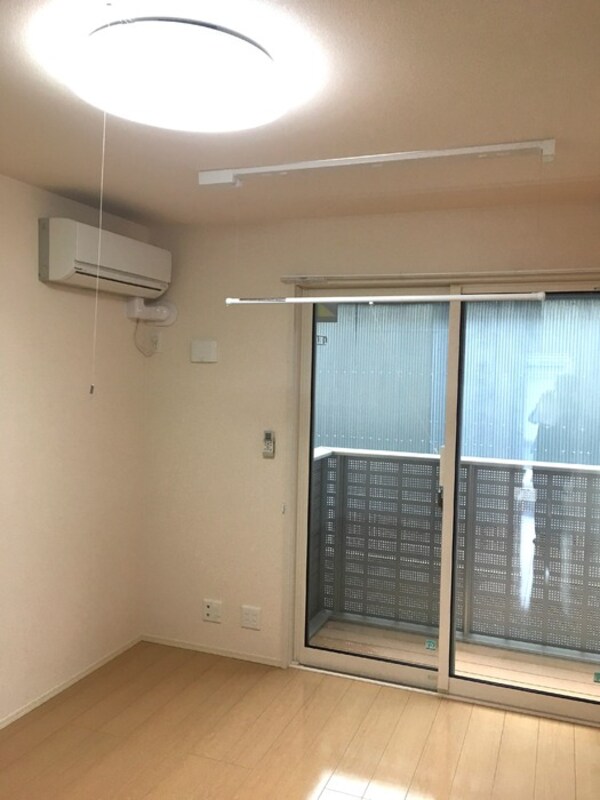 建物設備(室内物干し)