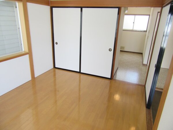 居室(サンプル)