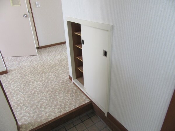 玄関(サンプル)