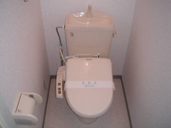 トイレ(トイレ)