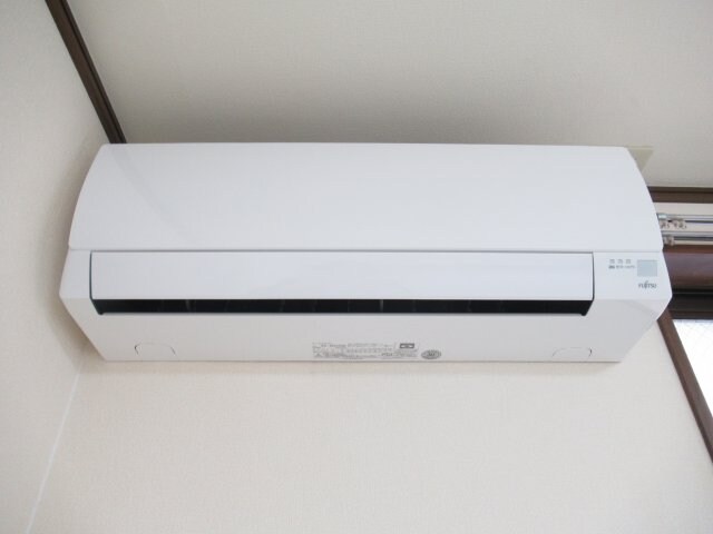 物件内観写真12　(エアコン1台)