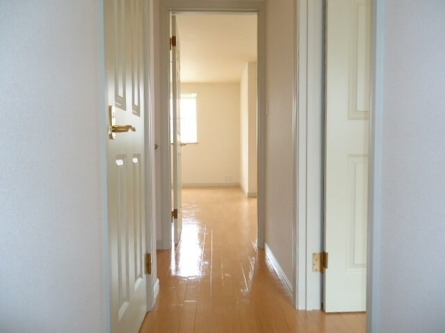 物件内観写真17　(廊下)