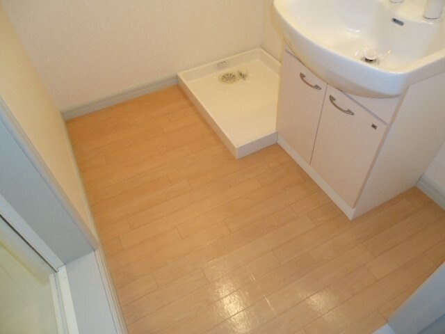 物件内観写真23　(脱衣所)