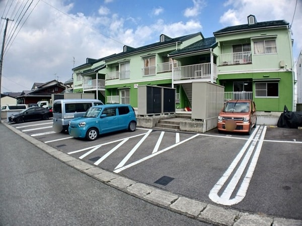 駐車場(駐車場)