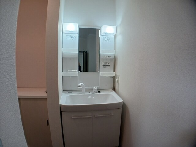 物件内観写真7　(洗面所)