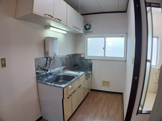 物件内観写真5　(キッチン)