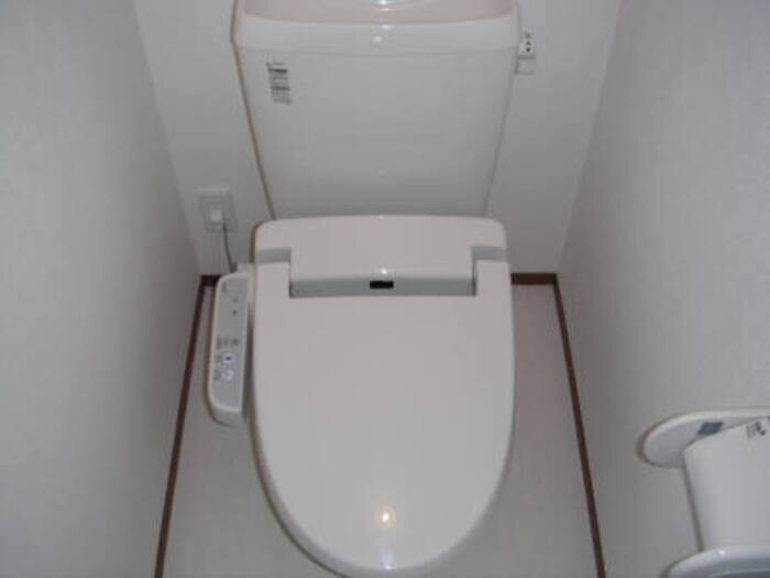 物件内観写真2　(トイレ)