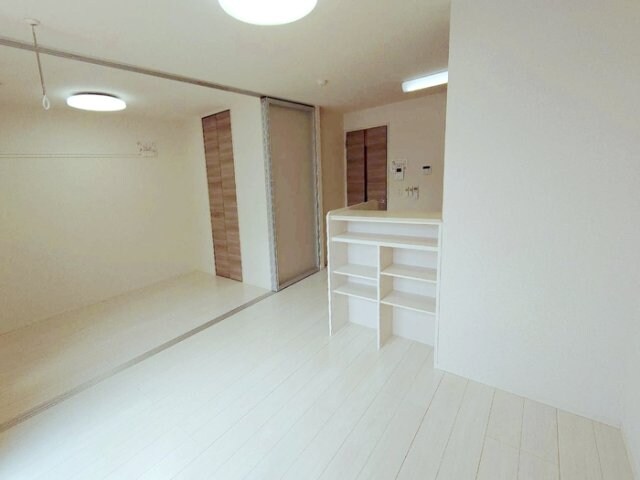 物件内観写真4　(ＬＤＫ・洋室)