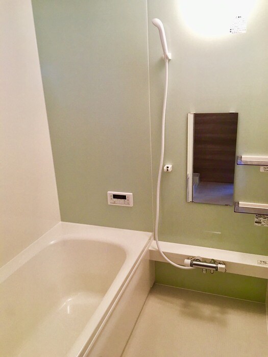 物件内観写真4　(浴室（一坪風呂）)