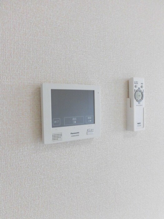 物件内観写真13　(モニター付きインターホン)