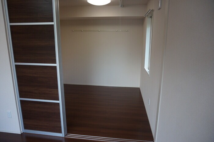 物件内観写真6　(洋室（４．１帖）)