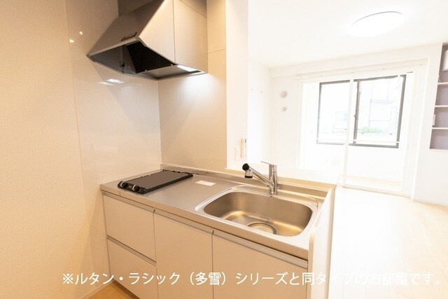 物件内観写真4　(キッチン)