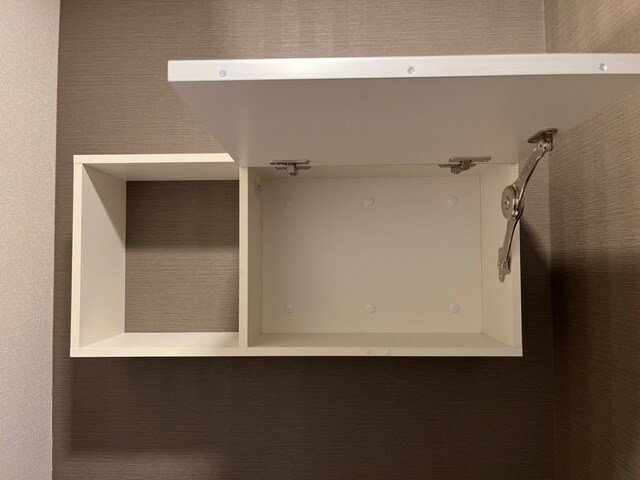 物件内観写真13　(トイレ上段収納(イメージ))