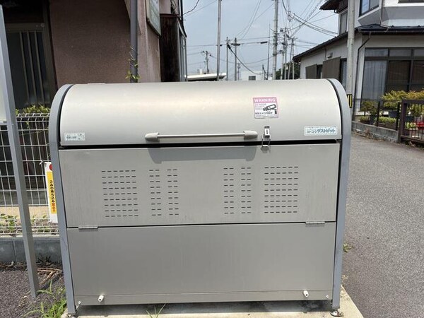 建物設備(ゴミステーション)