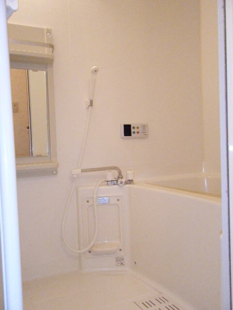 物件内観写真6　(バス／シャワールーム等)