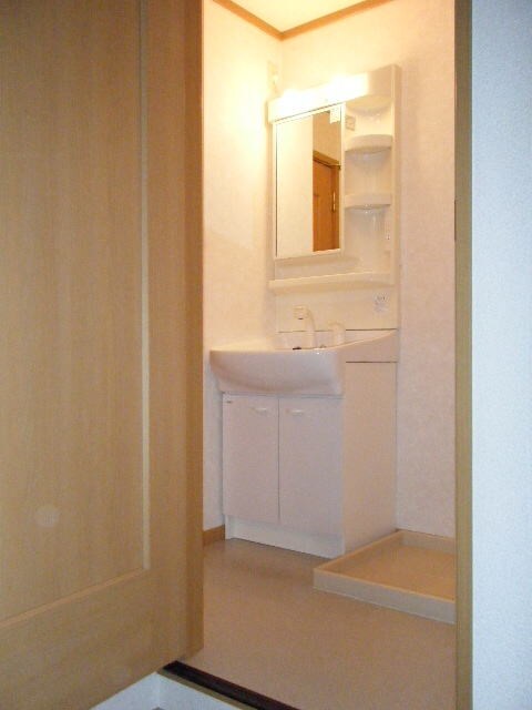 物件内観写真9　(洗面所)