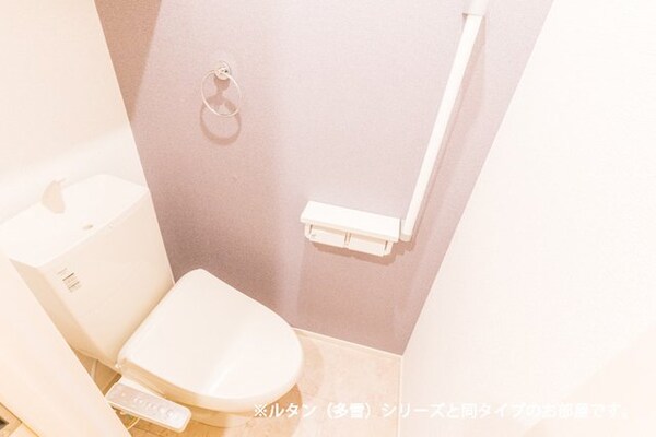 トイレ(トイレ)