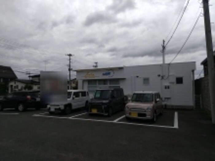 物件内観写真4　(ｆｅｅｌ．ａ城南店（330ｍ）)