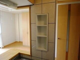 物件内観写真18　(調味料棚)