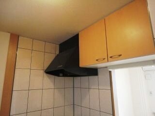 物件内観写真24　(キッチン吊戸)