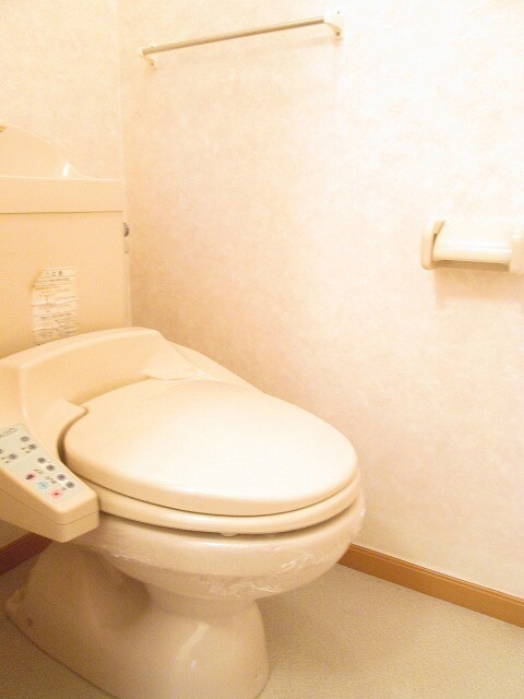 物件内観写真11　(トイレ)