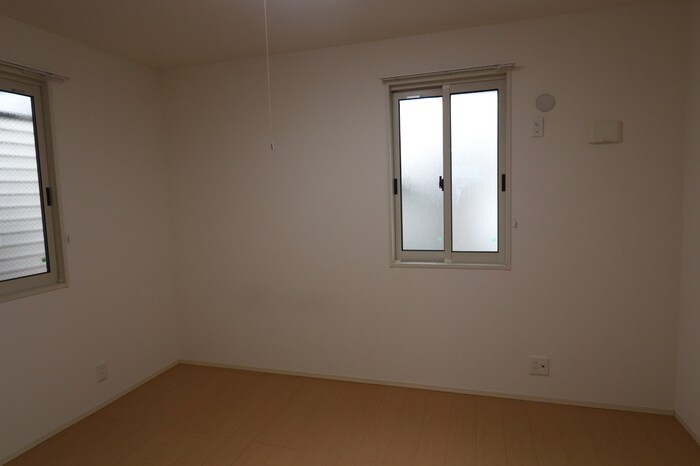 物件内観写真5　(北洋室)