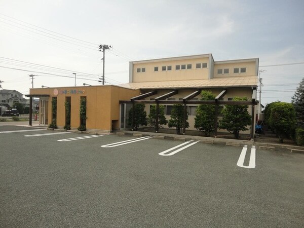 ほんまこどもクリニック 0.1km