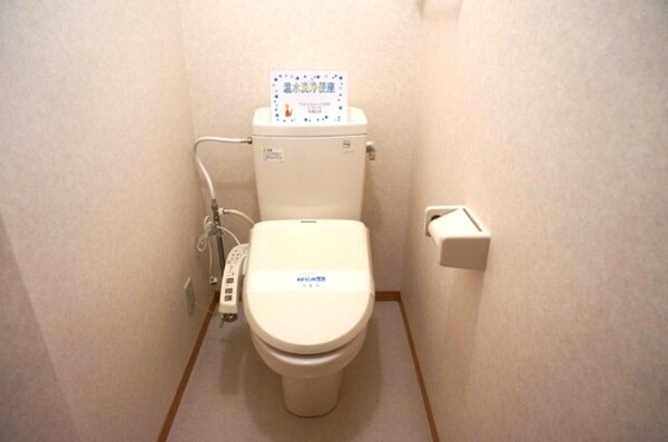 トイレ(トイレ)