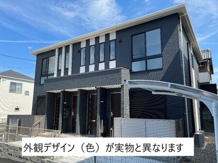 クラウン外観写真