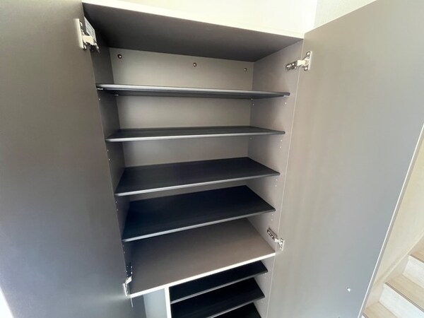 玄関(下駄箱(イメージ))