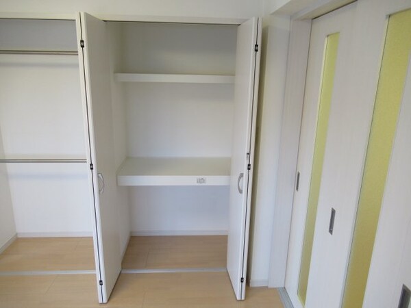 収納(102サンプル)